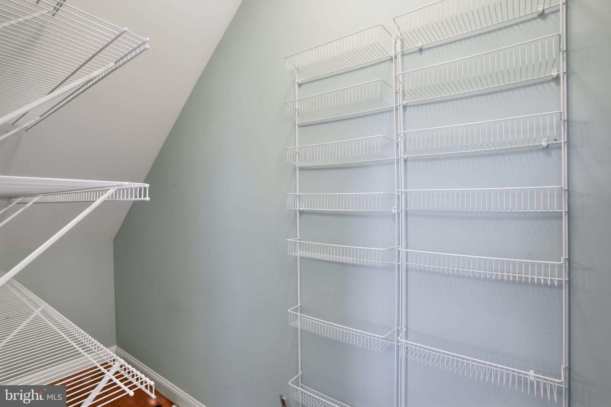 VINCENT OVERLOOK - Residential