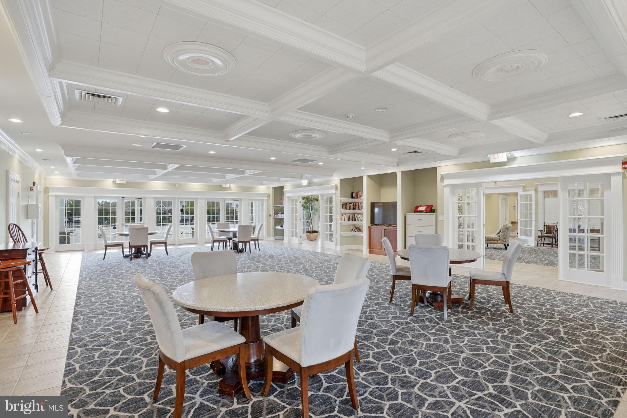 VINCENT OVERLOOK - Residential