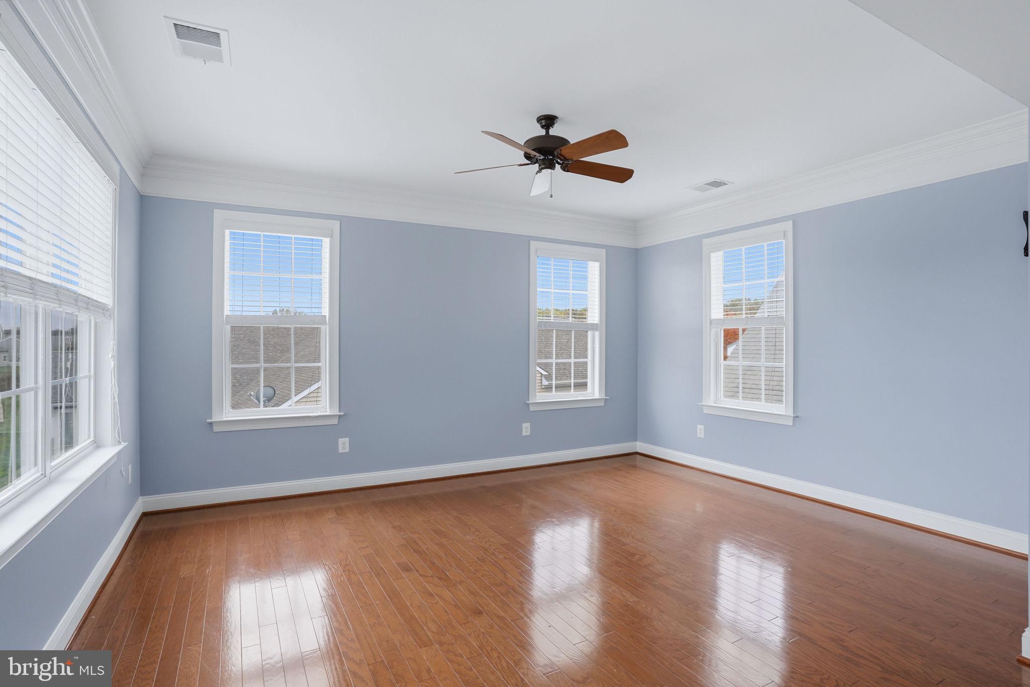 VINCENT OVERLOOK - Residential