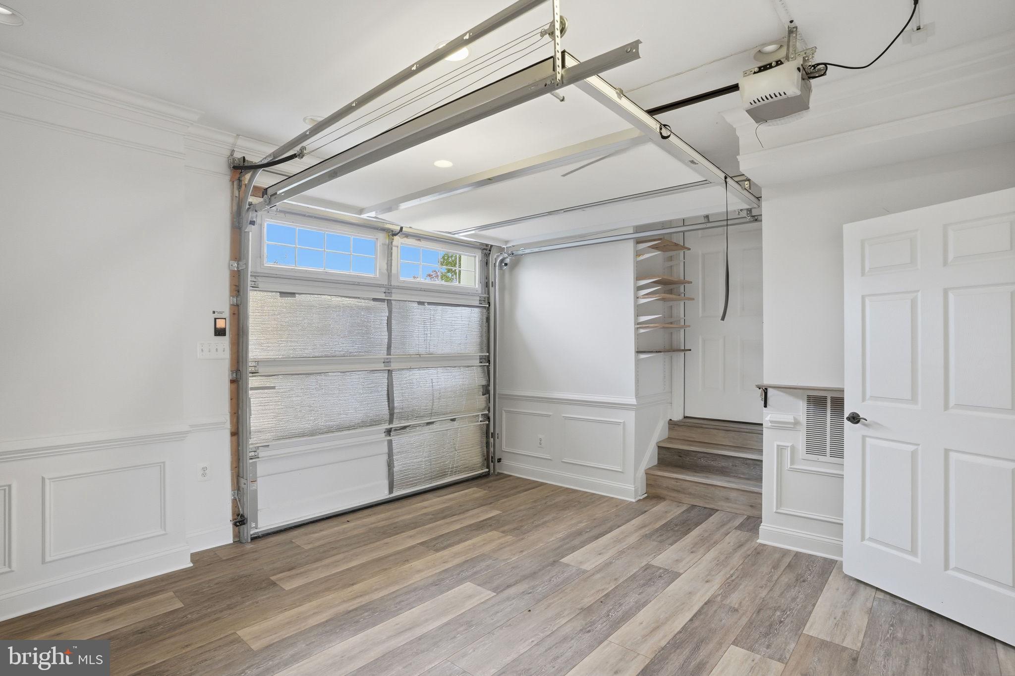 VINCENT OVERLOOK - Residential