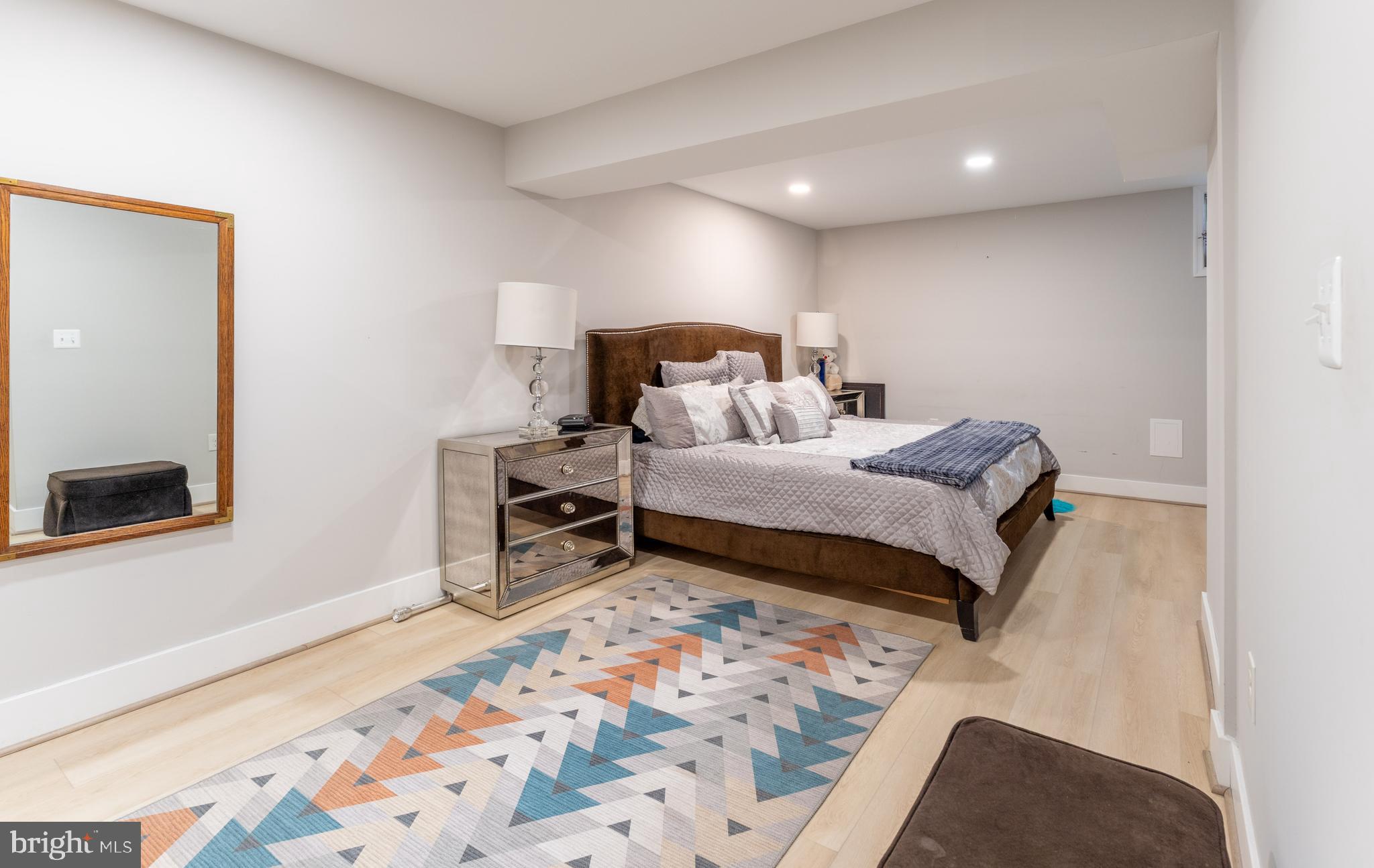 DARNESTOWN KNOLLS - Residential