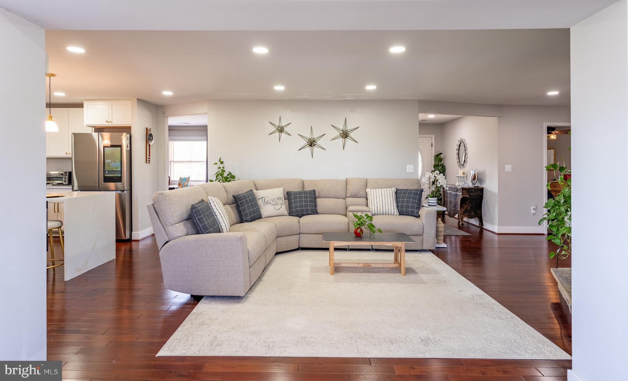 DARNESTOWN KNOLLS - Residential