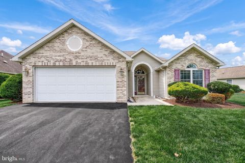 Homes For Sale - 61 Longwood Drive<br/> Cumberland County, MECHANICSBURG, PA 17050