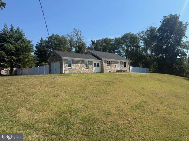 1319 COURTHOUSE ROAD