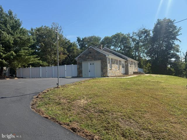 1319 COURTHOUSE ROAD