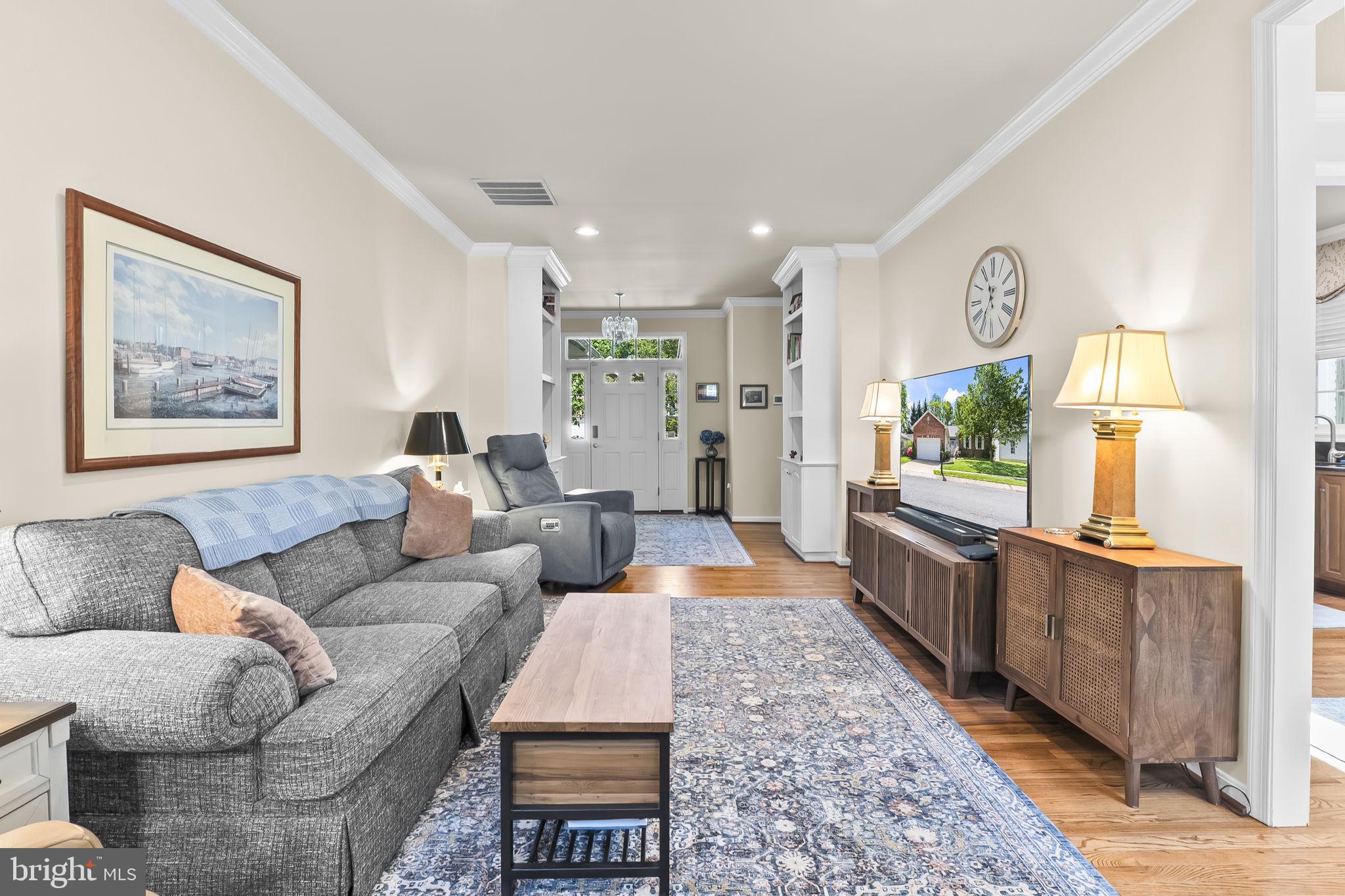 847 MISSION VALLEY LANE