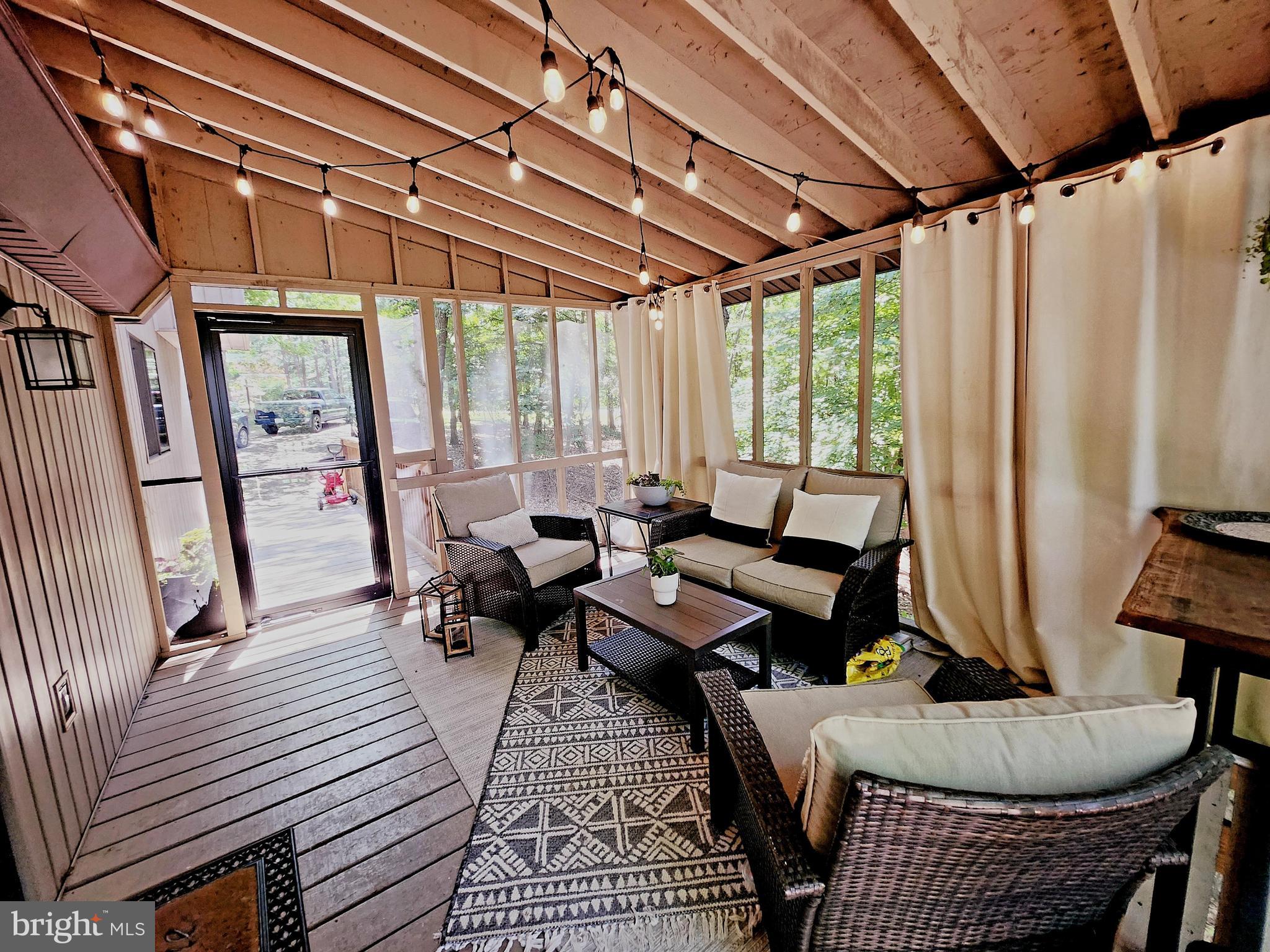 THE WOODS - Residential