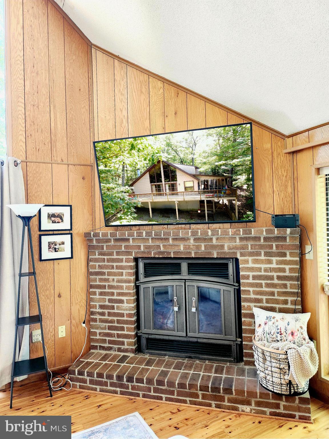 THE WOODS - Residential