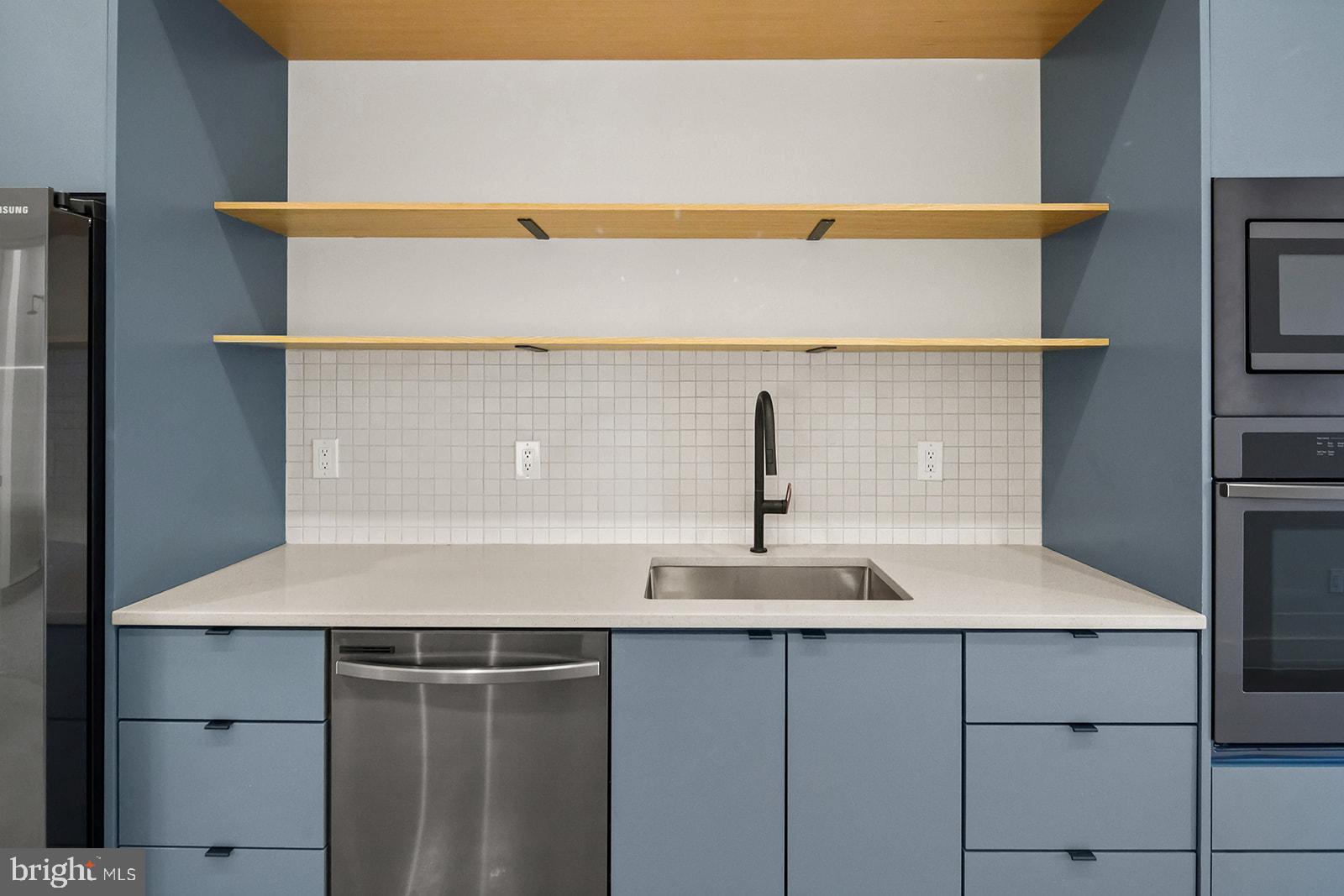 FISHTOWN - Residential Lease