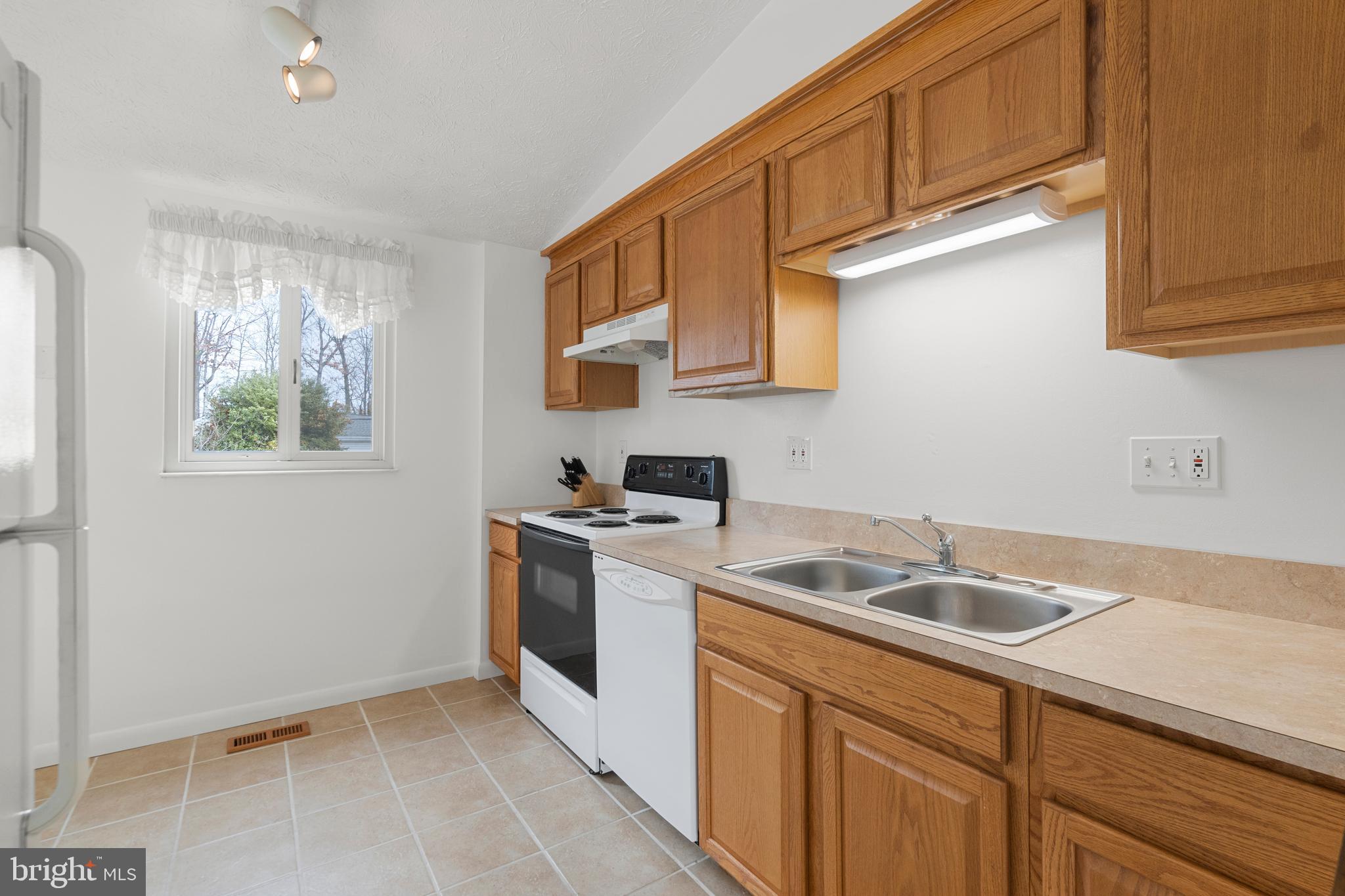 PLEASANT VALLEY - Residential