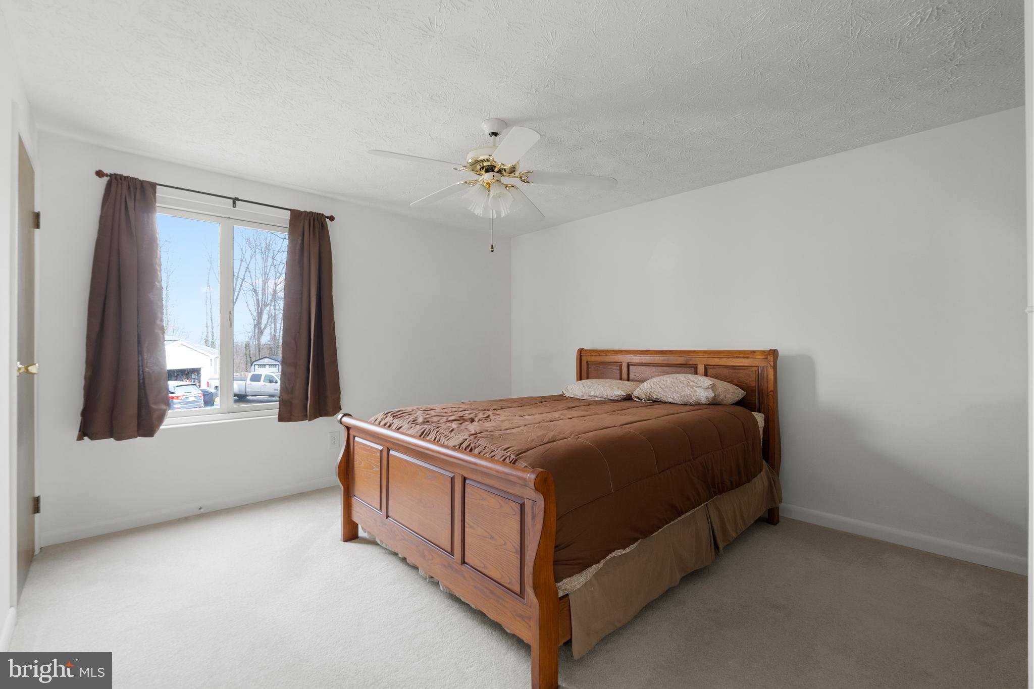 PLEASANT VALLEY - Residential