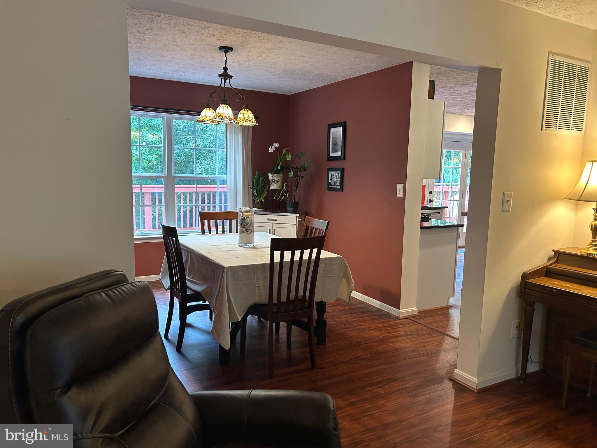 BAYVIEW ESTATES - Residential