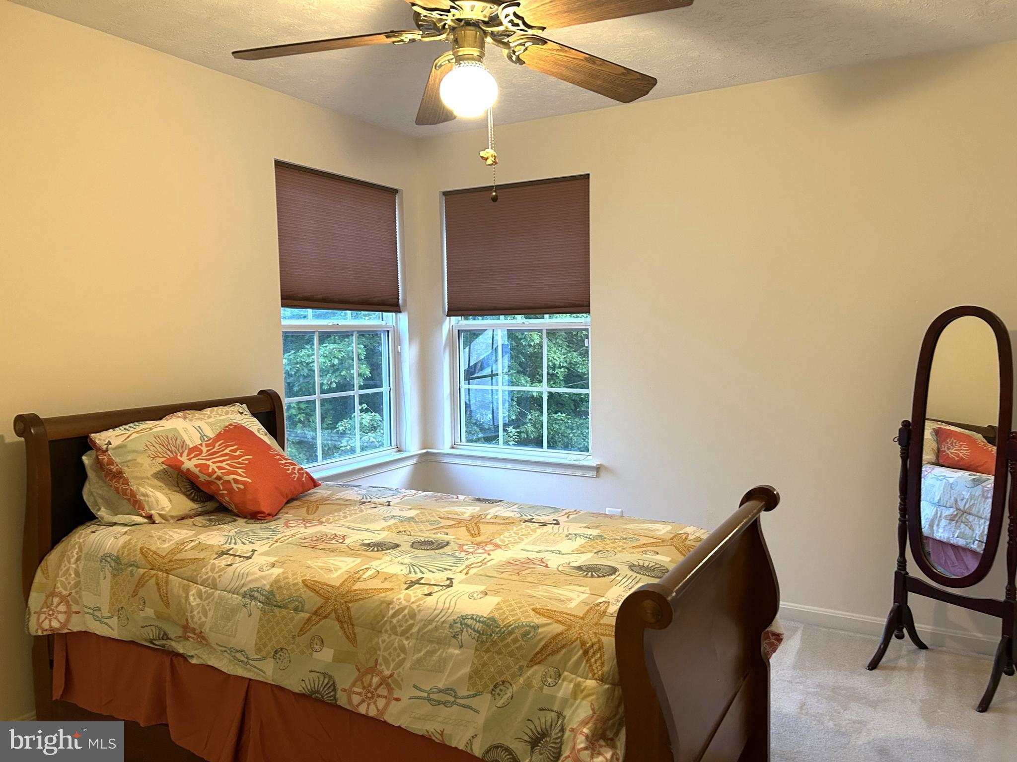 BAYVIEW ESTATES - Residential