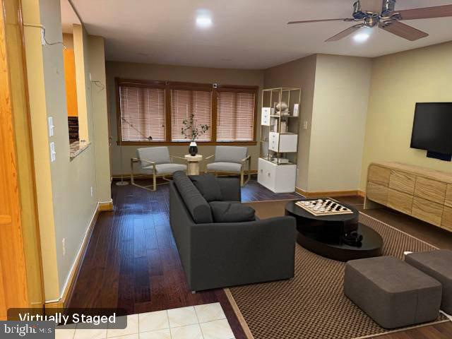 AMBER MEADOWS - Residential