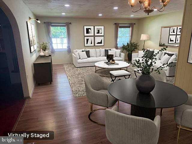 AMBER MEADOWS - Residential