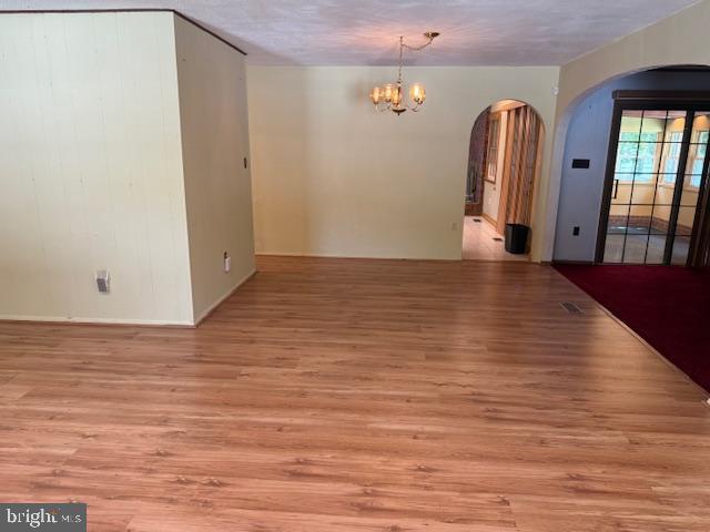 AMBER MEADOWS - Residential