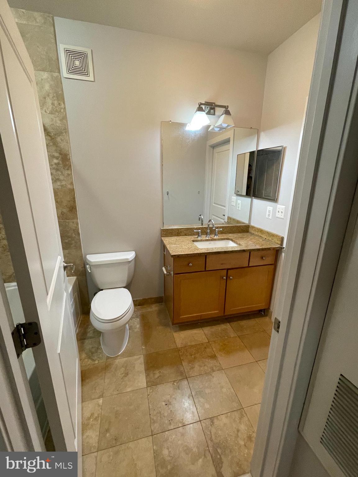 WESTLEE - Residential Lease