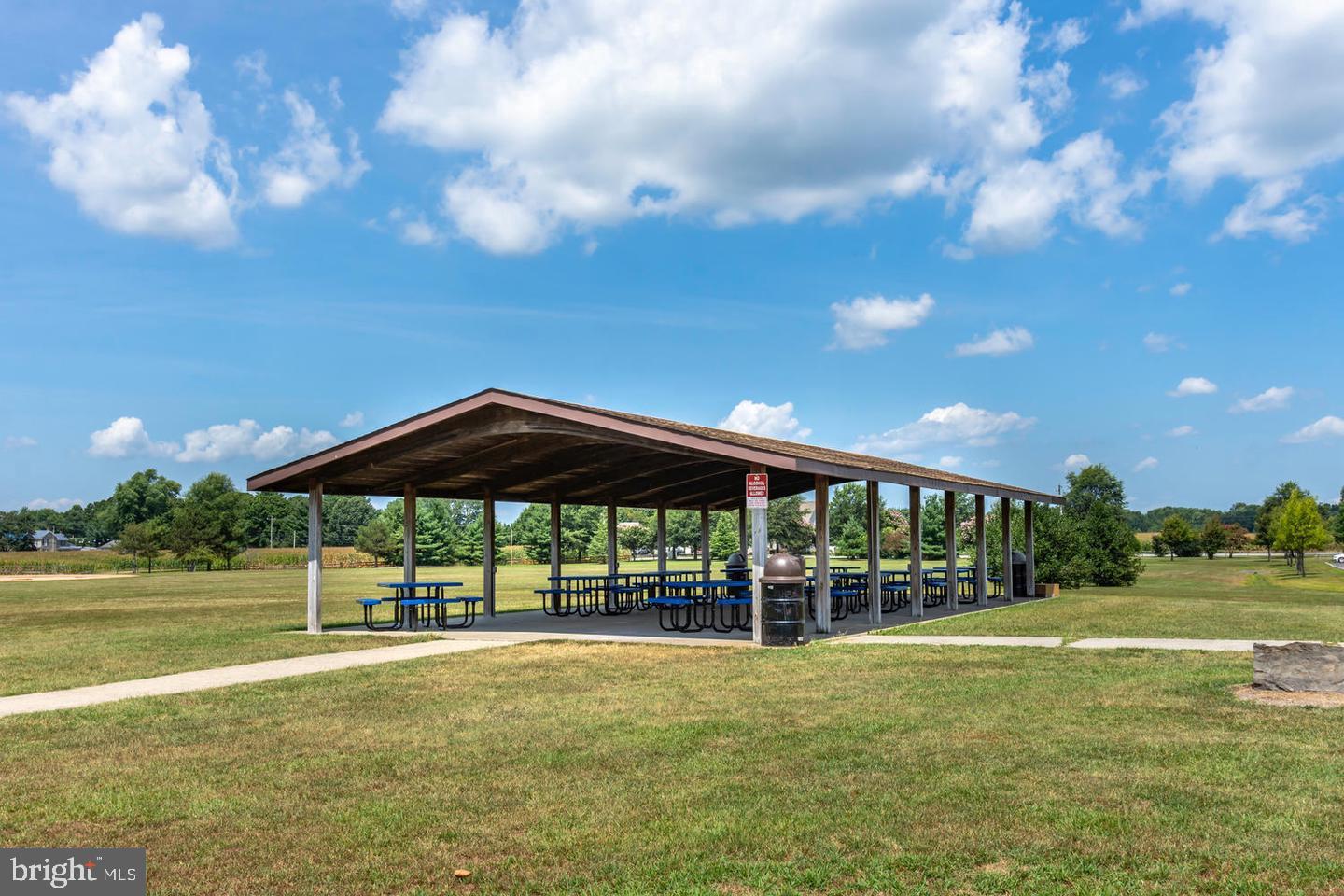 CHURCH HILL - Residential