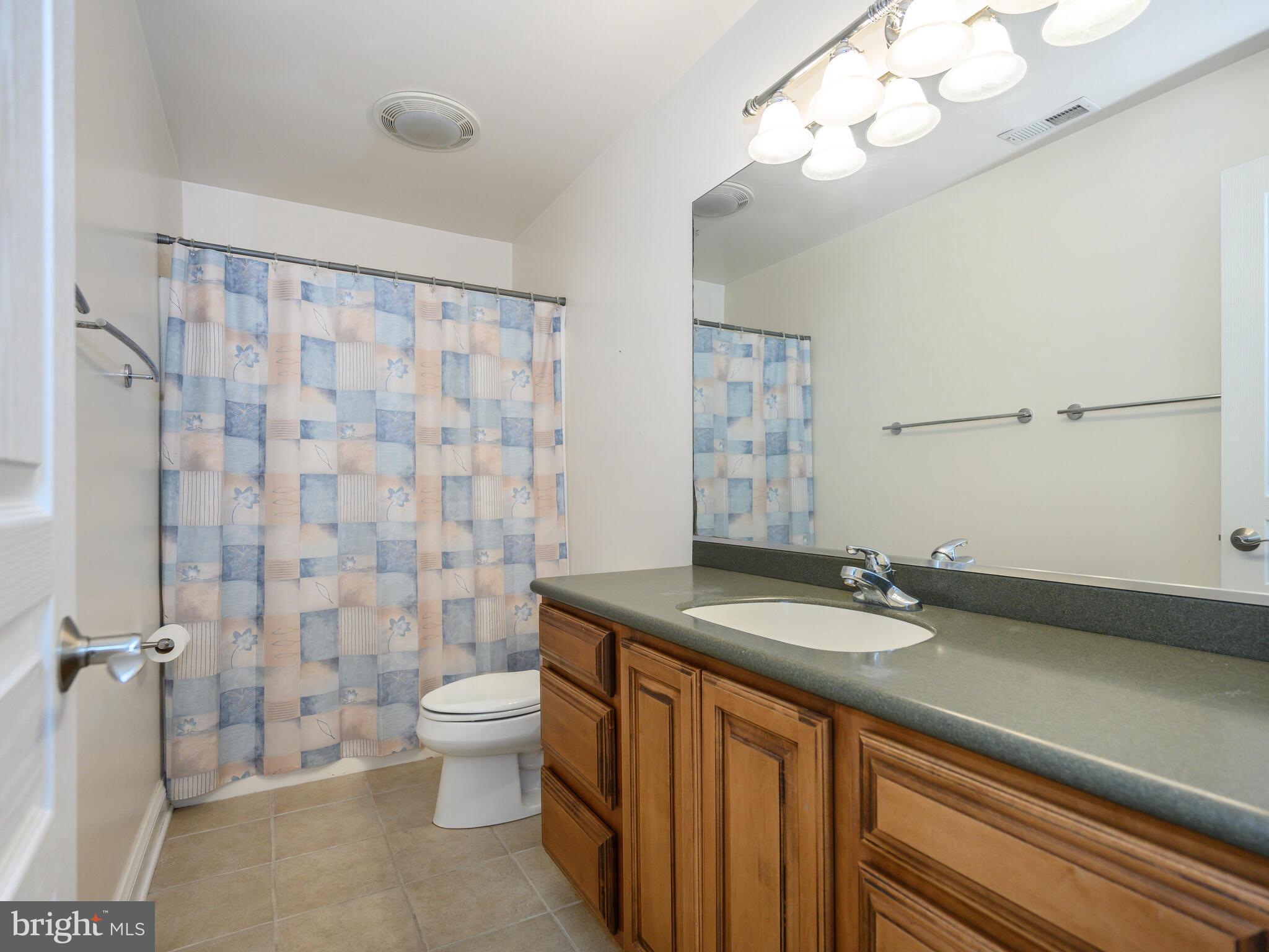 CHURCH HILL - Residential