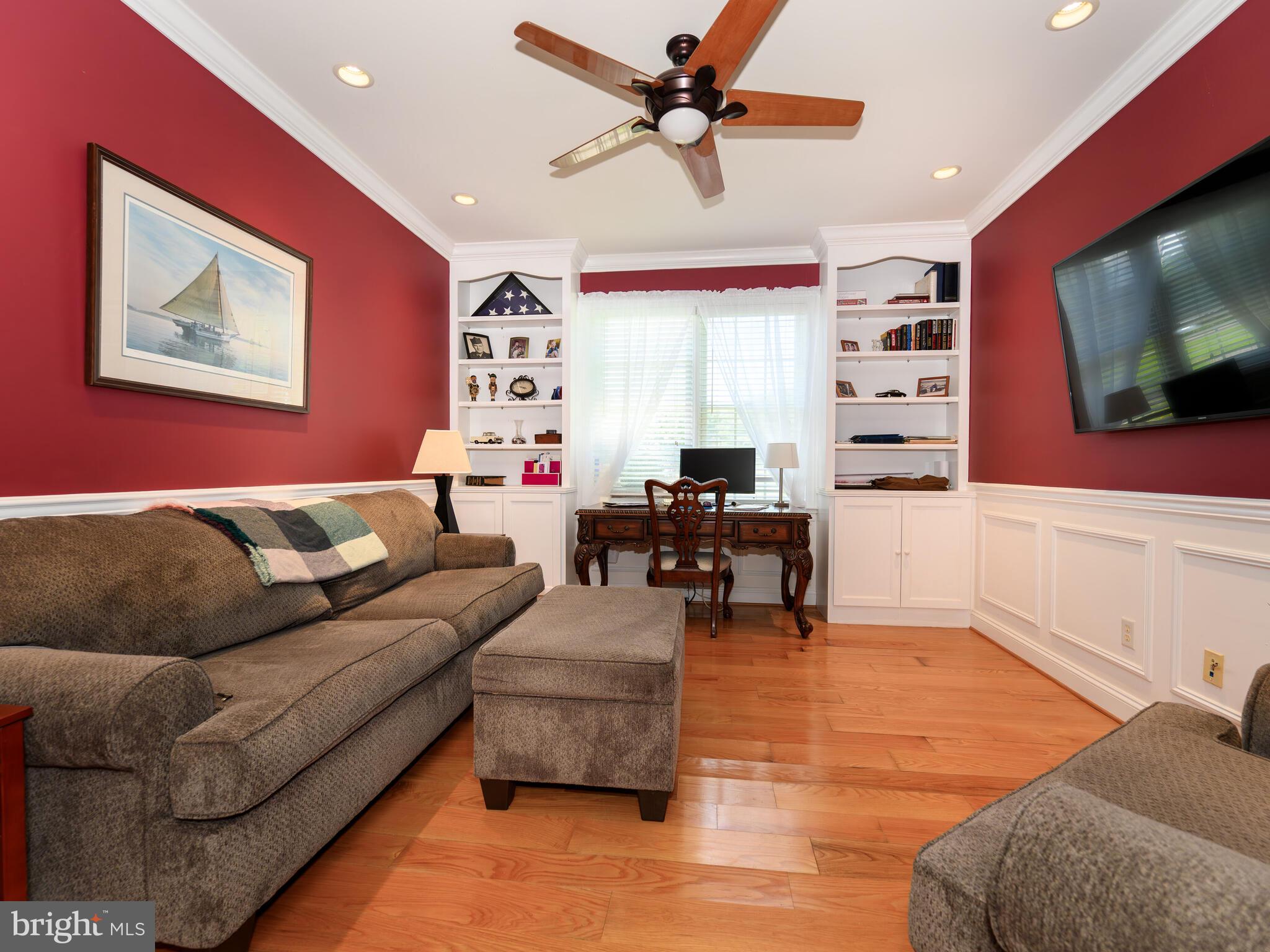 CHURCH HILL - Residential