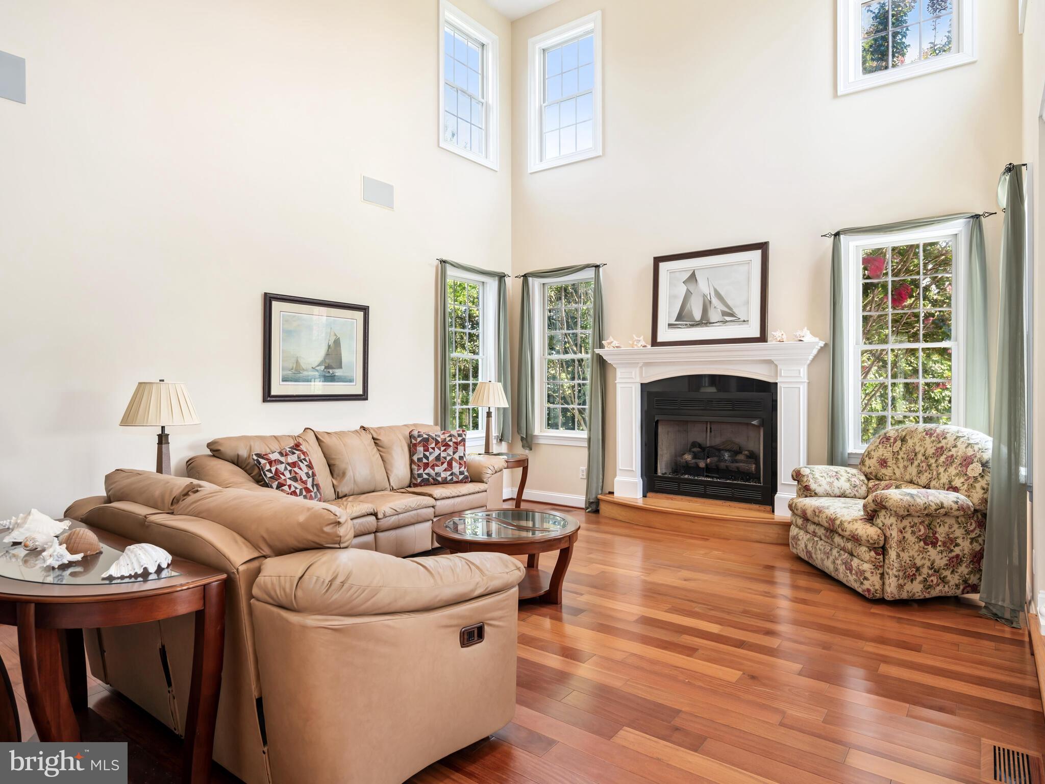 CHURCH HILL - Residential