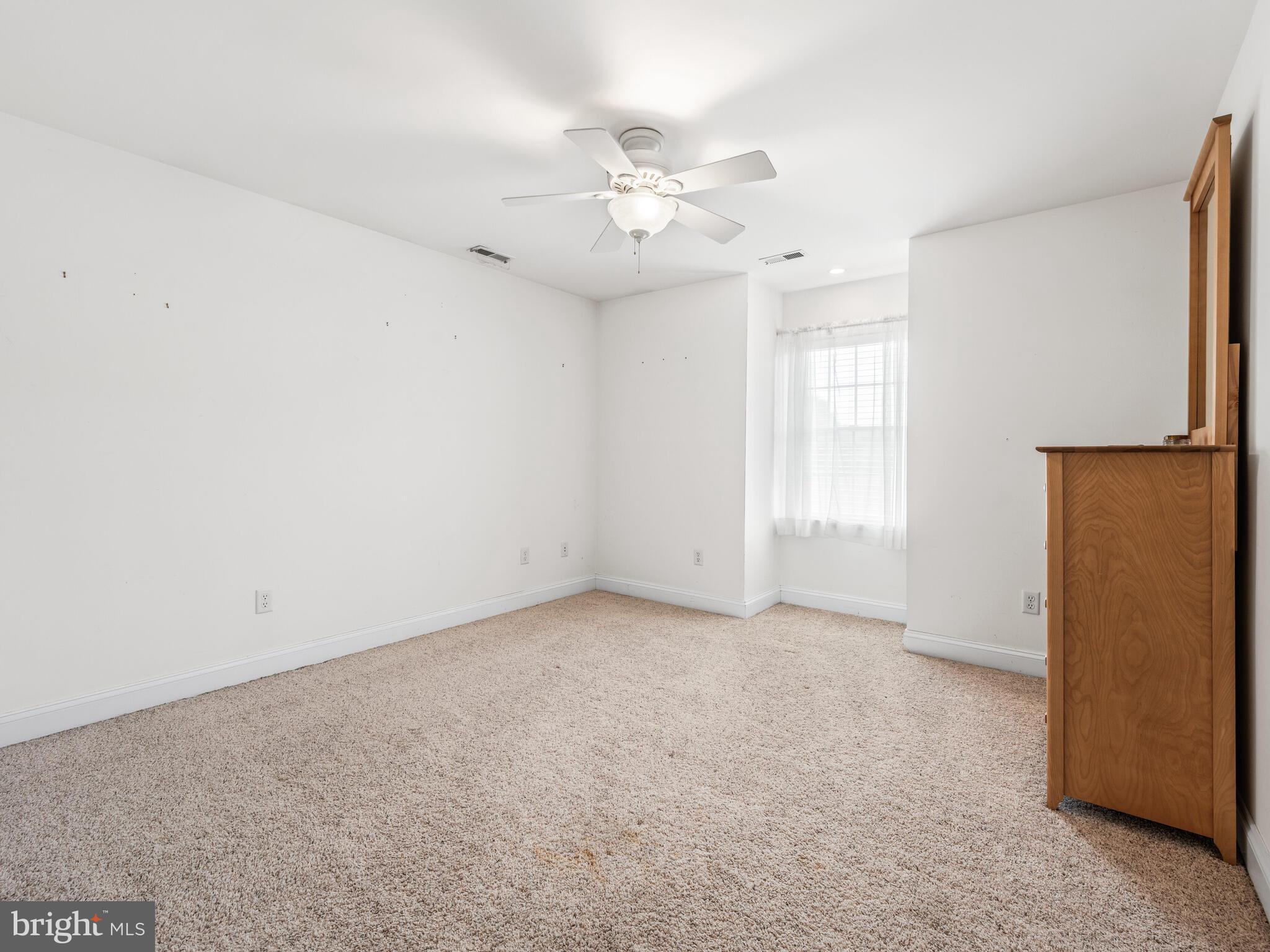 CHURCH HILL - Residential