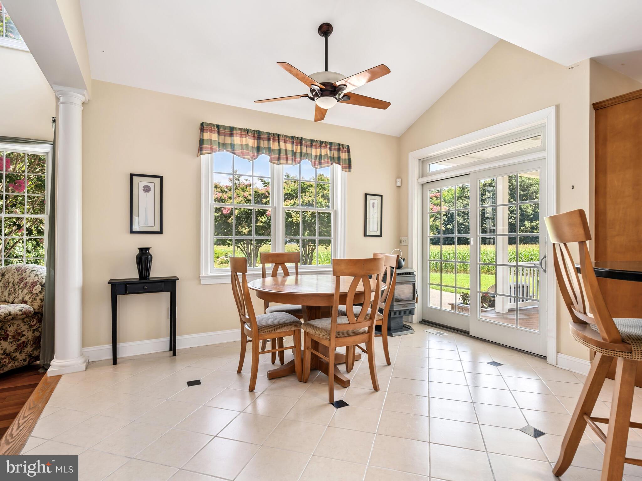 CHURCH HILL - Residential