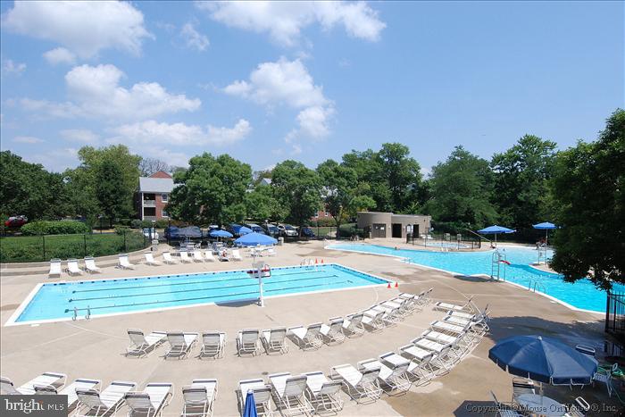 BELLE VIEW CONDOMINIUMS - Residential