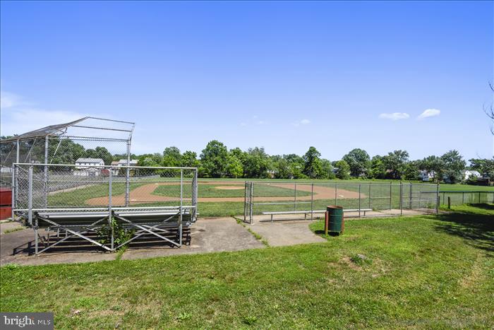 BELLE VIEW CONDOMINIUMS - Residential