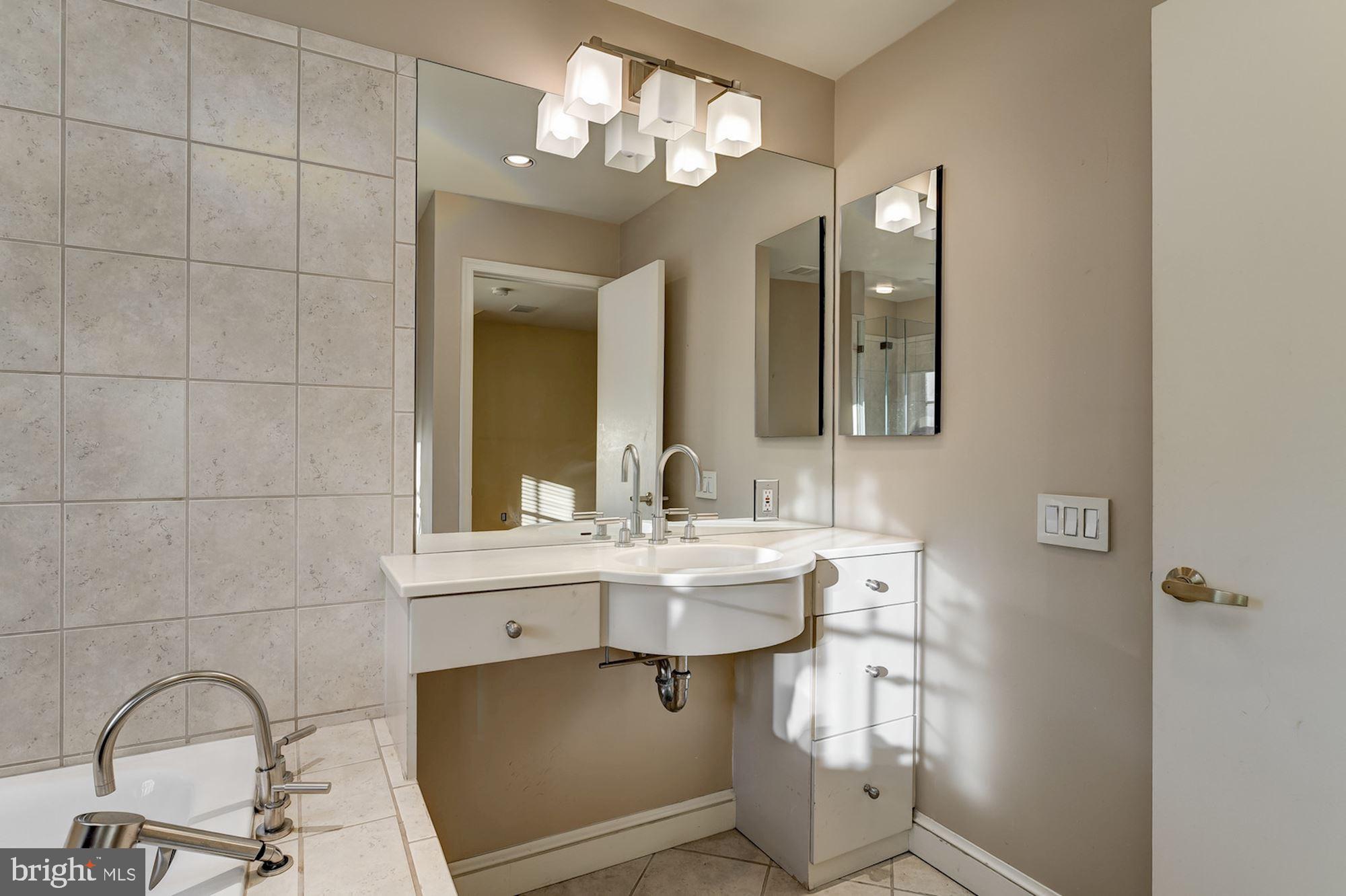 SUMNER - Residential