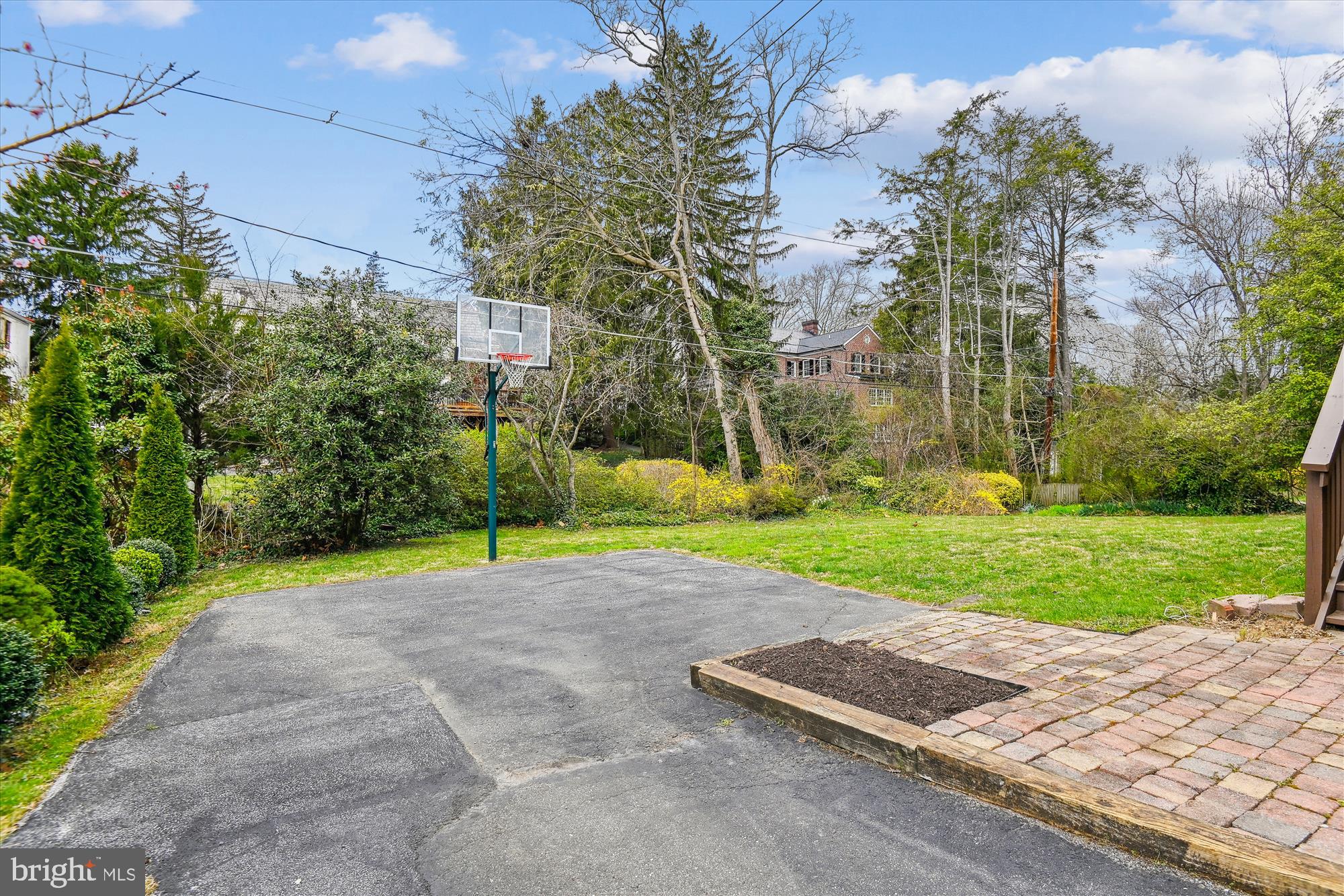 STONELEIGH - Residential