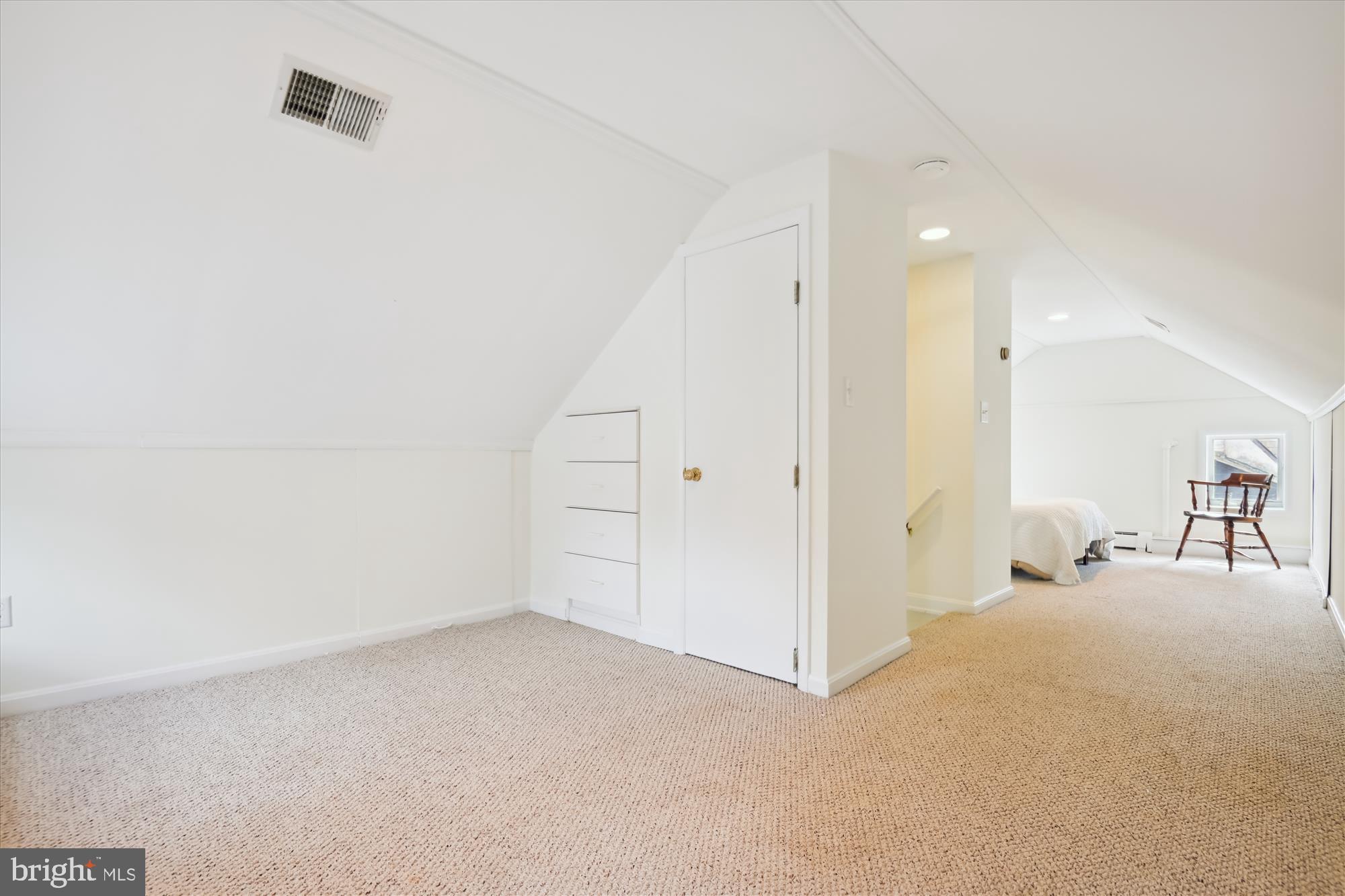 STONELEIGH - Residential