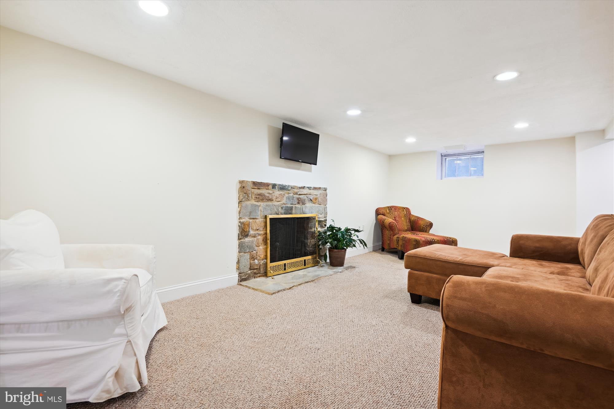 STONELEIGH - Residential