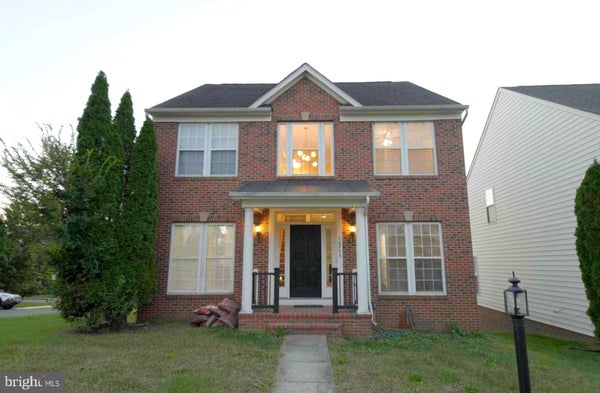 16274 RADBURN ST, WOODBRIDGE, VA 22191 - Image fd7e92d616dcc0176f87ff0a877c61e0/744796119