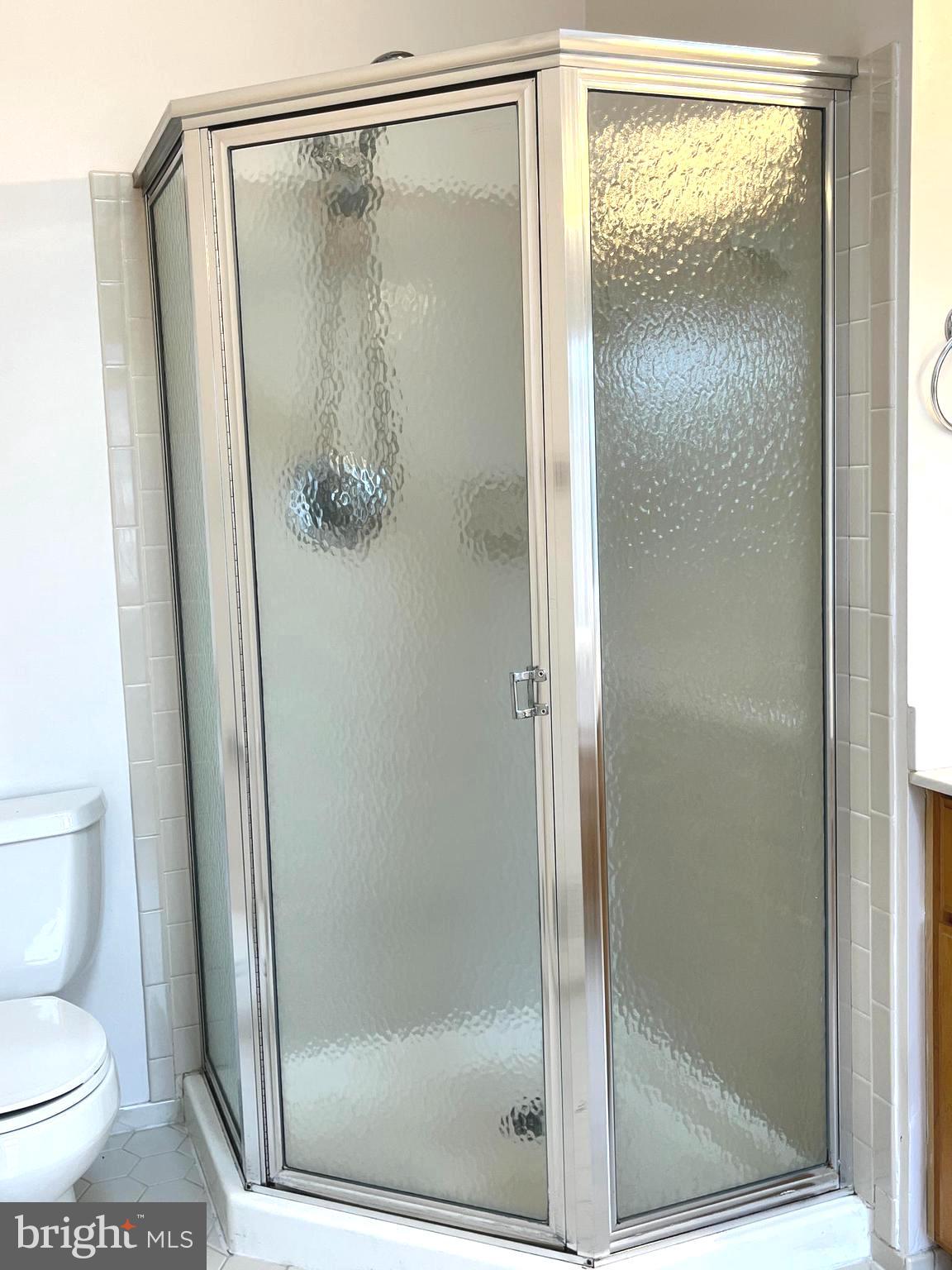 SEVEN OAKS - Residential