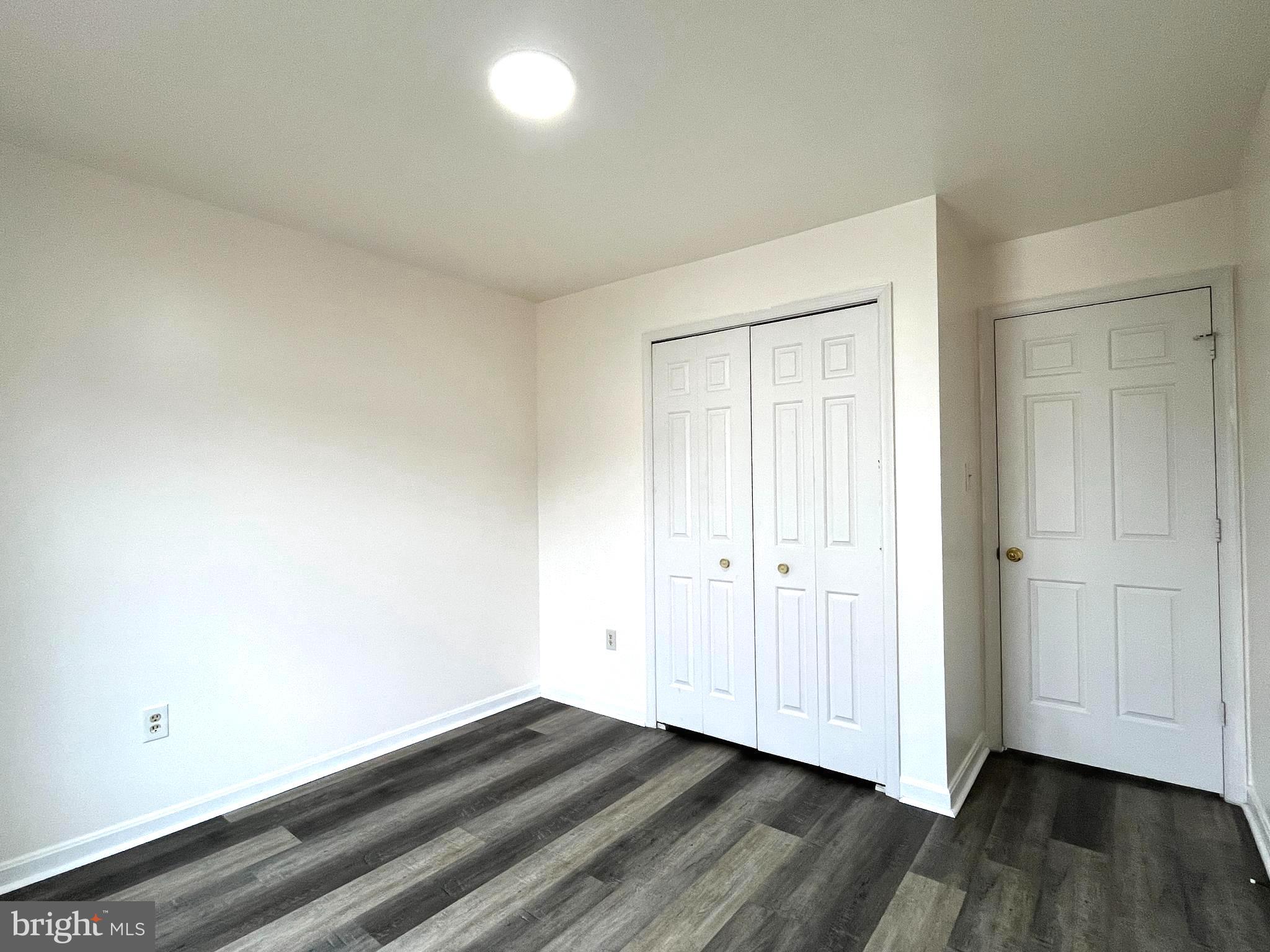 SEVEN OAKS - Residential