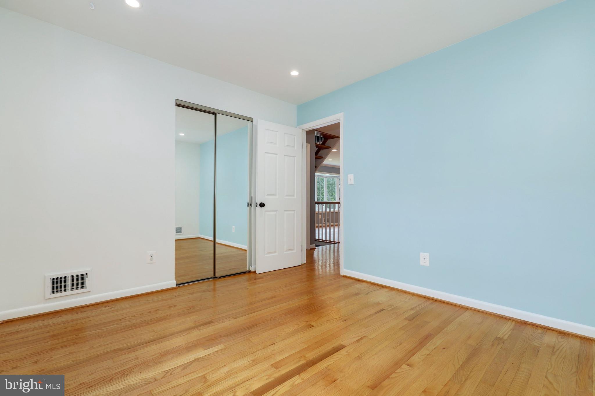 WEST END PARK - Residential