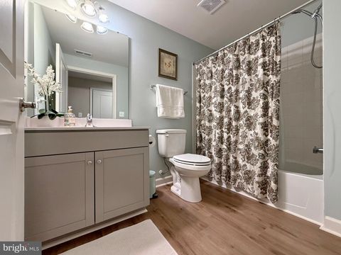 Tiny photo for 84 Jockey Drive, LA PLATA, MD 20646 (MLS # MDCH2052540)