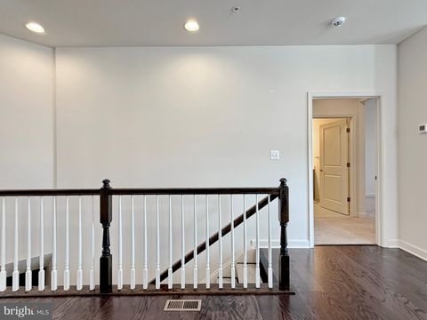 Tiny photo for 84 Jockey Drive, LA PLATA, MD 20646 (MLS # MDCH2052540)