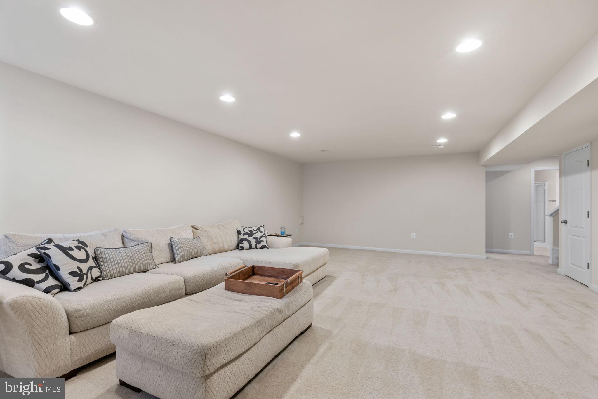 EMBREY MILL - Residential