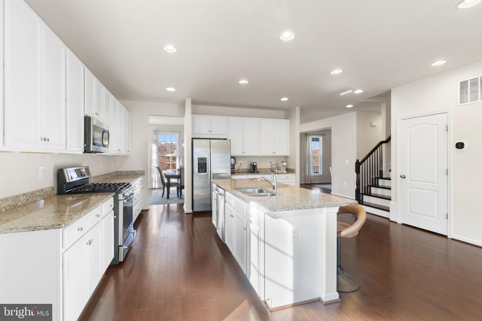 EMBREY MILL - Residential