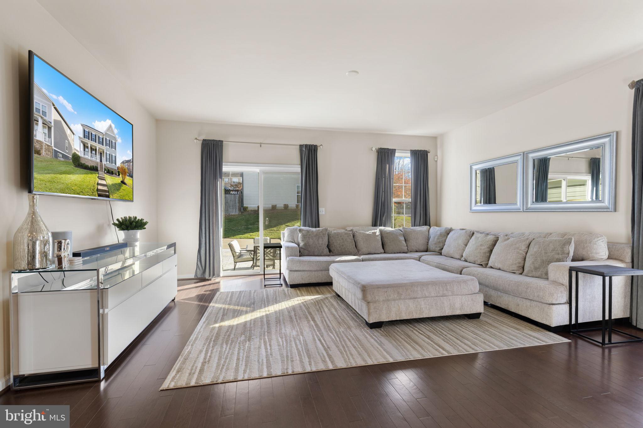 EMBREY MILL - Residential