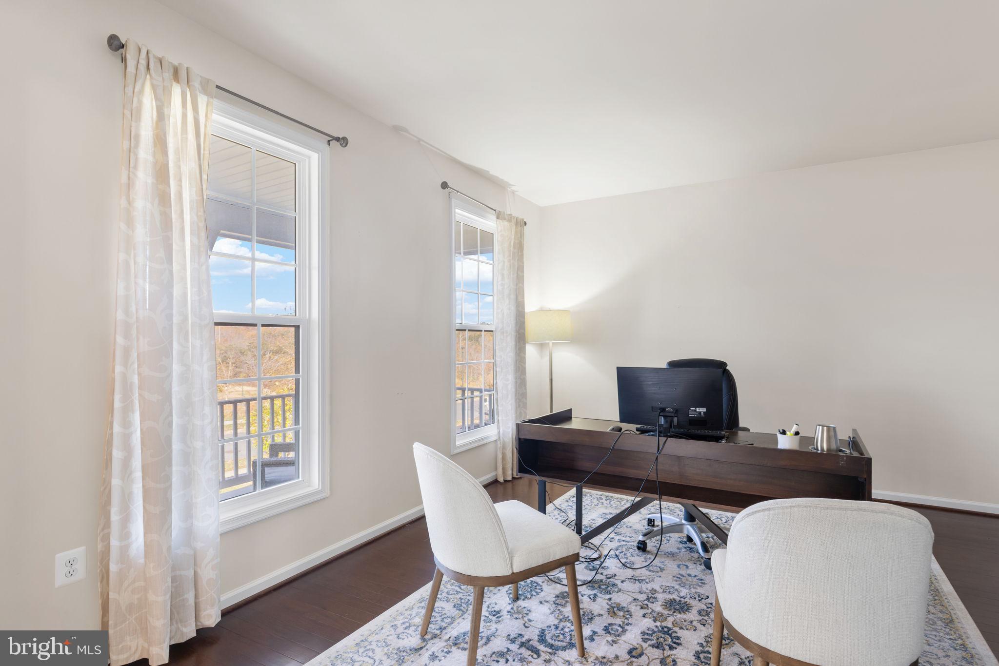 EMBREY MILL - Residential