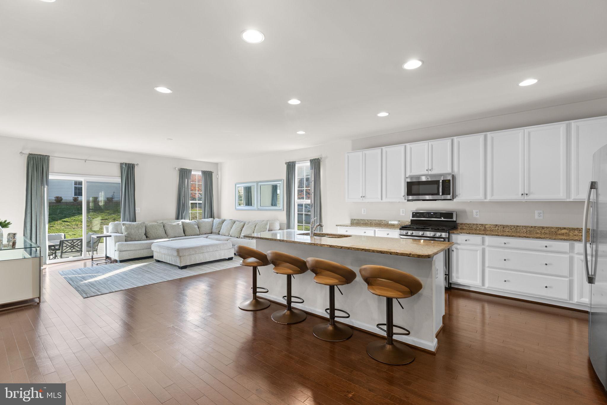 EMBREY MILL - Residential