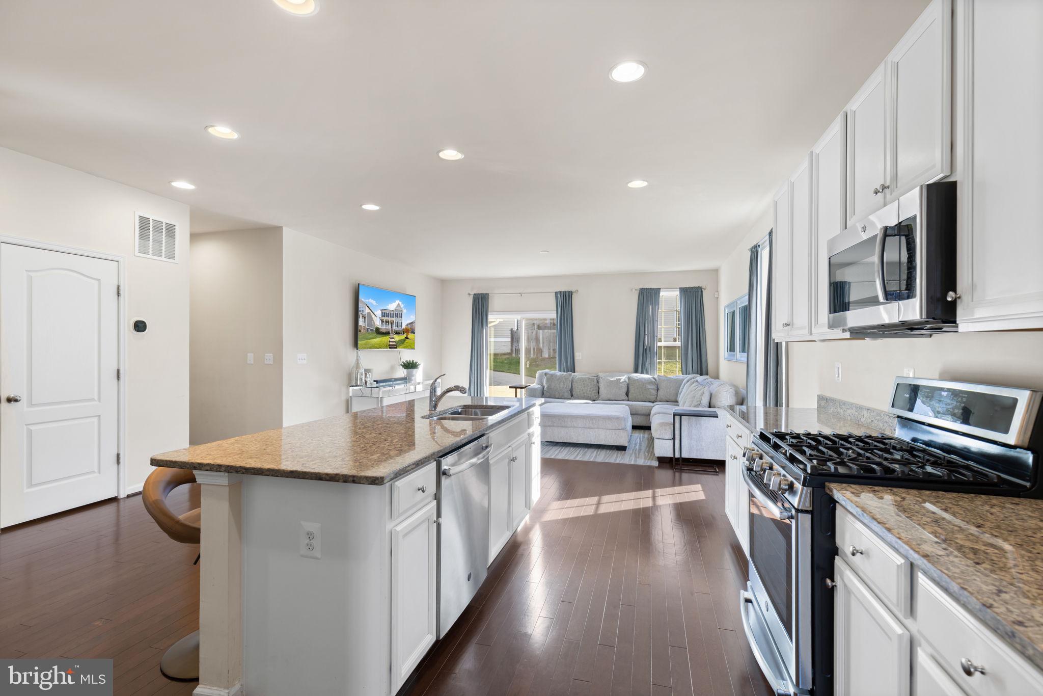 EMBREY MILL - Residential