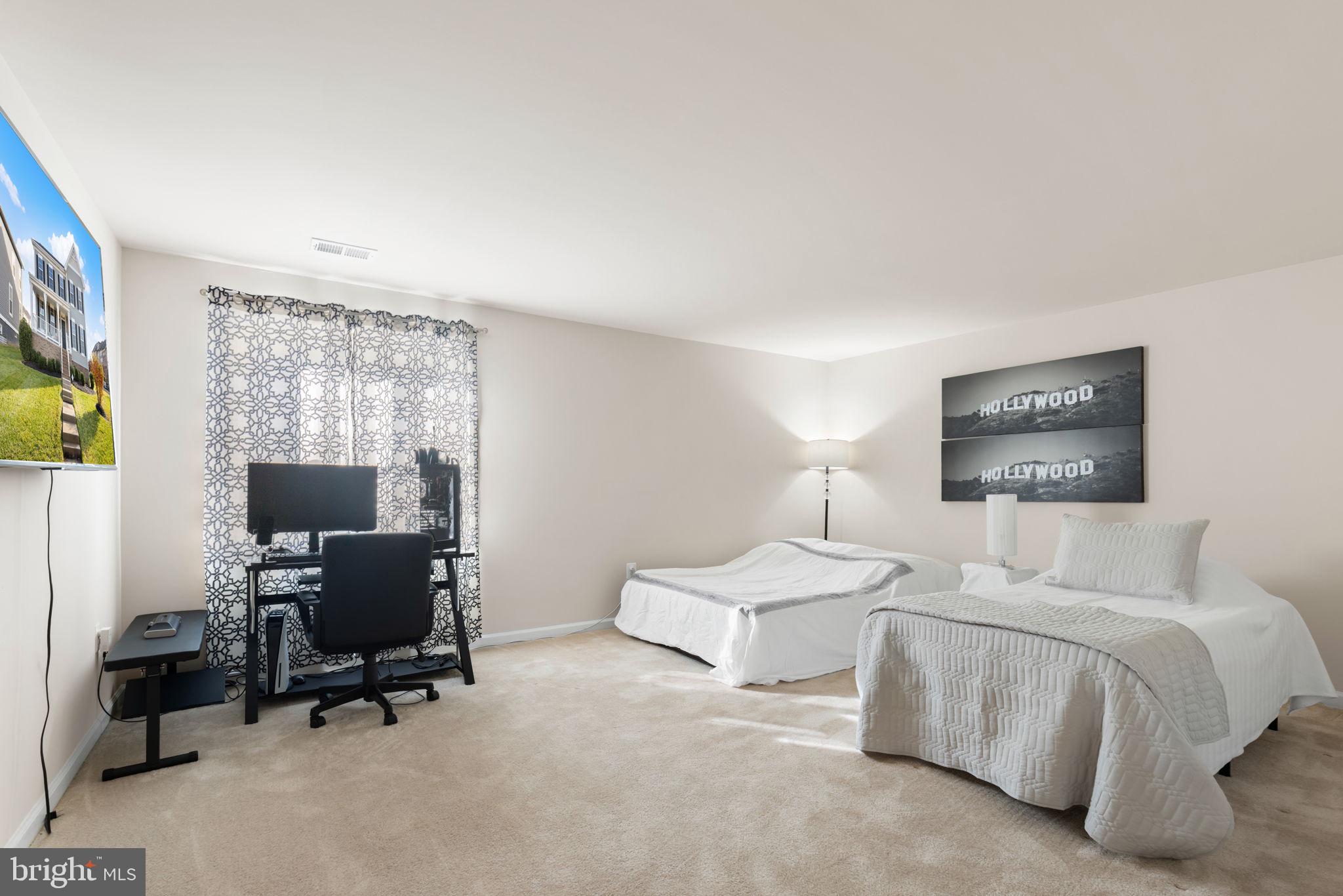 EMBREY MILL - Residential