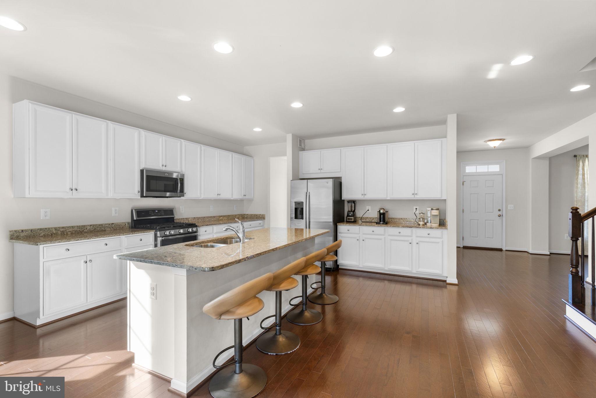 EMBREY MILL - Residential