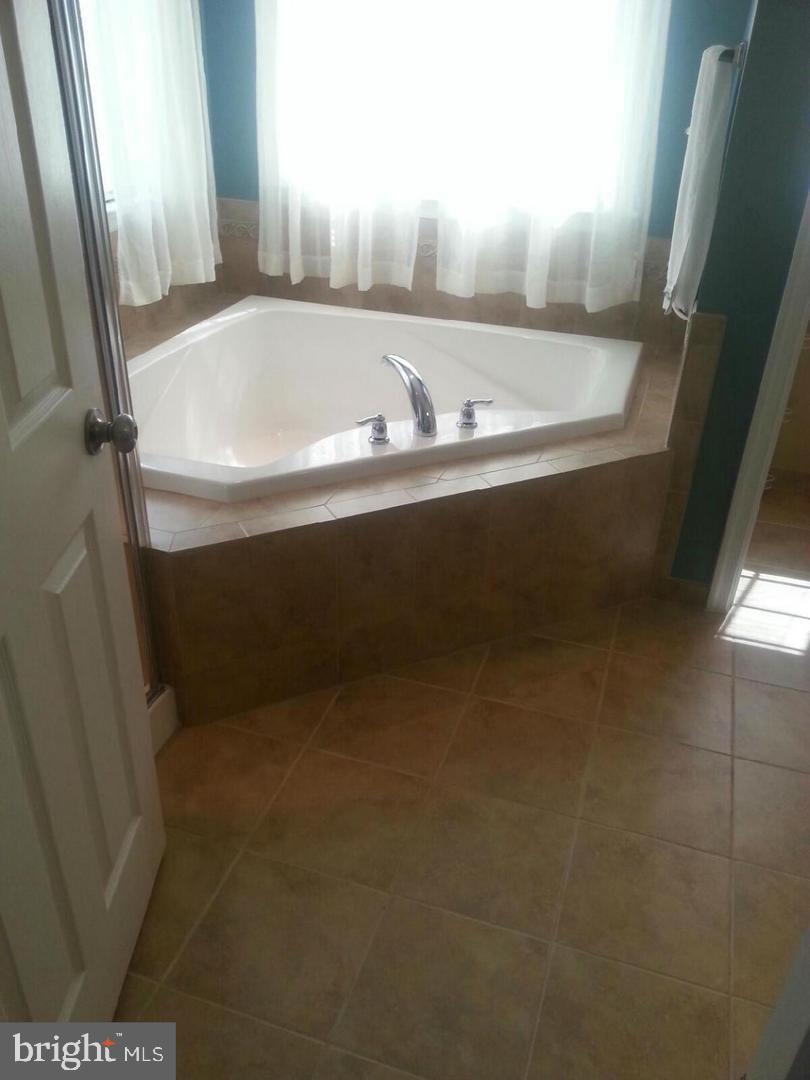 MAGNOLIA GREEN - Residential