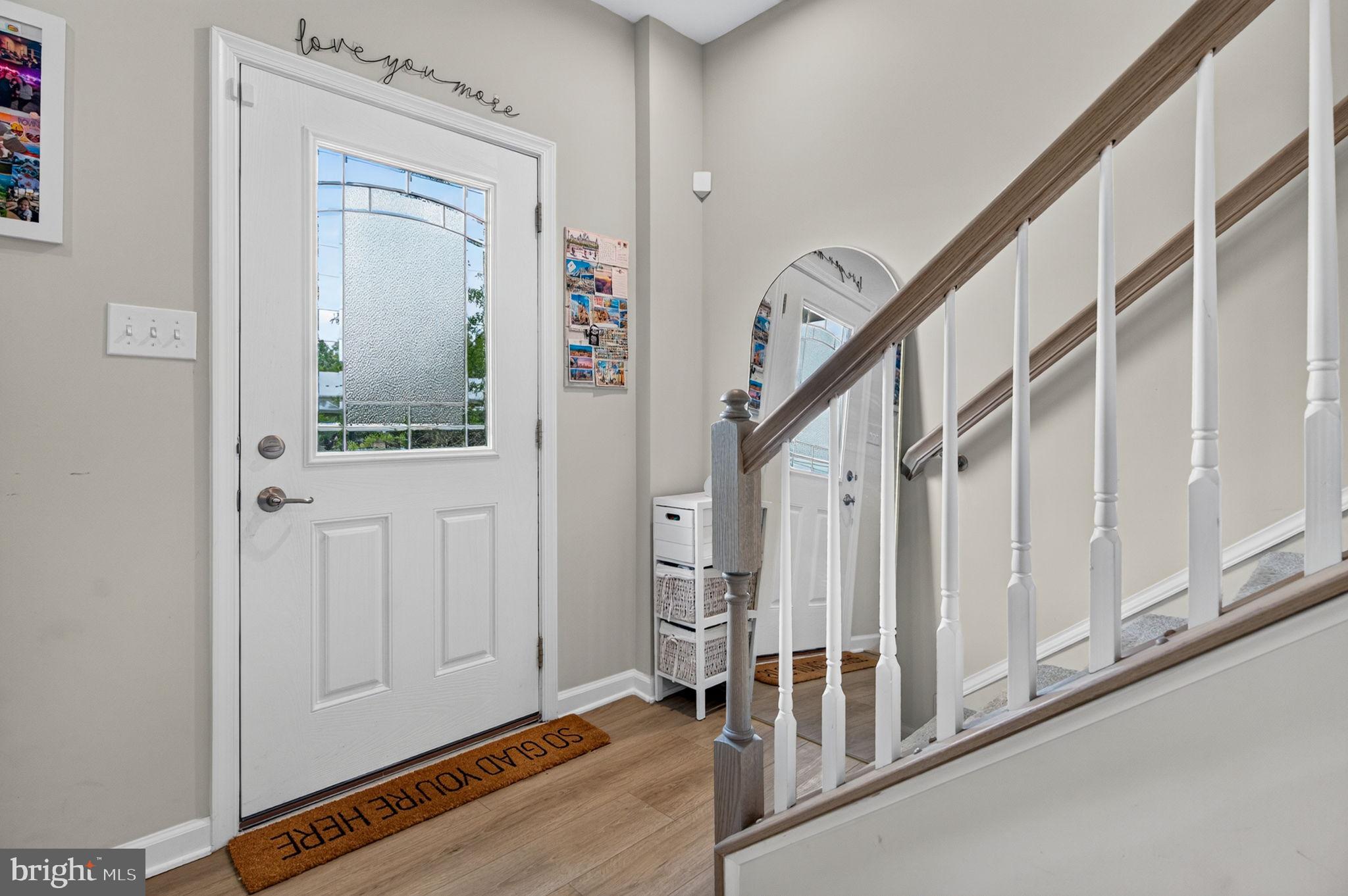 25 SIDNEY LANE