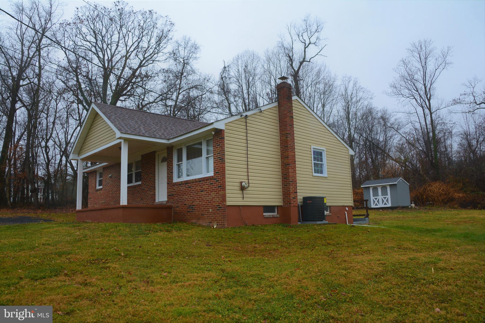 MERRITT HOMES - Residential